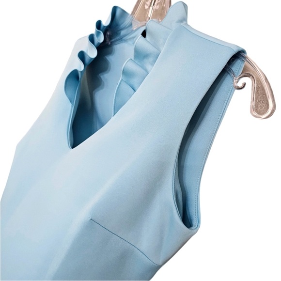 Elegant Blue Sleeveless Dress - Picture 6 of 10